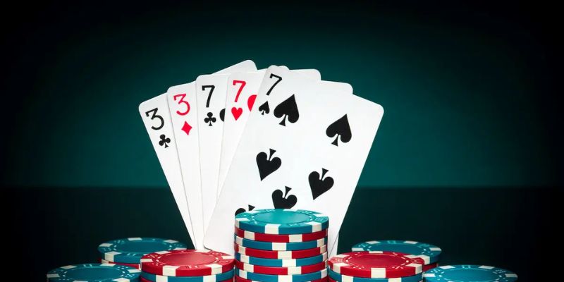 Luật đánh Poker 77win cần biết